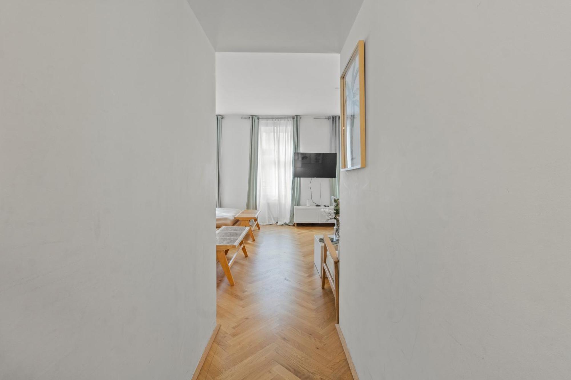 City Apartment, Two Metro Stations To Hauptbahnhof Vienna Exterior photo